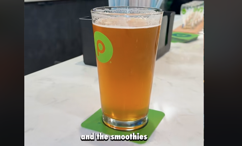 Image: New viral Publix grocery store in Wellington, Florida features custom burrito stations, wine, beer, a gourmet popcorn station, smoothies, and more.