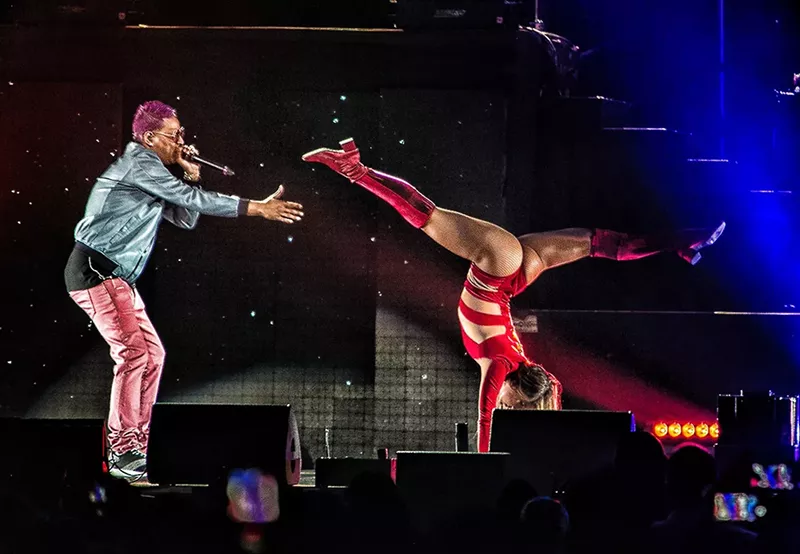 Image: Click here for more images of the Nicky Jam and Pan B Show.