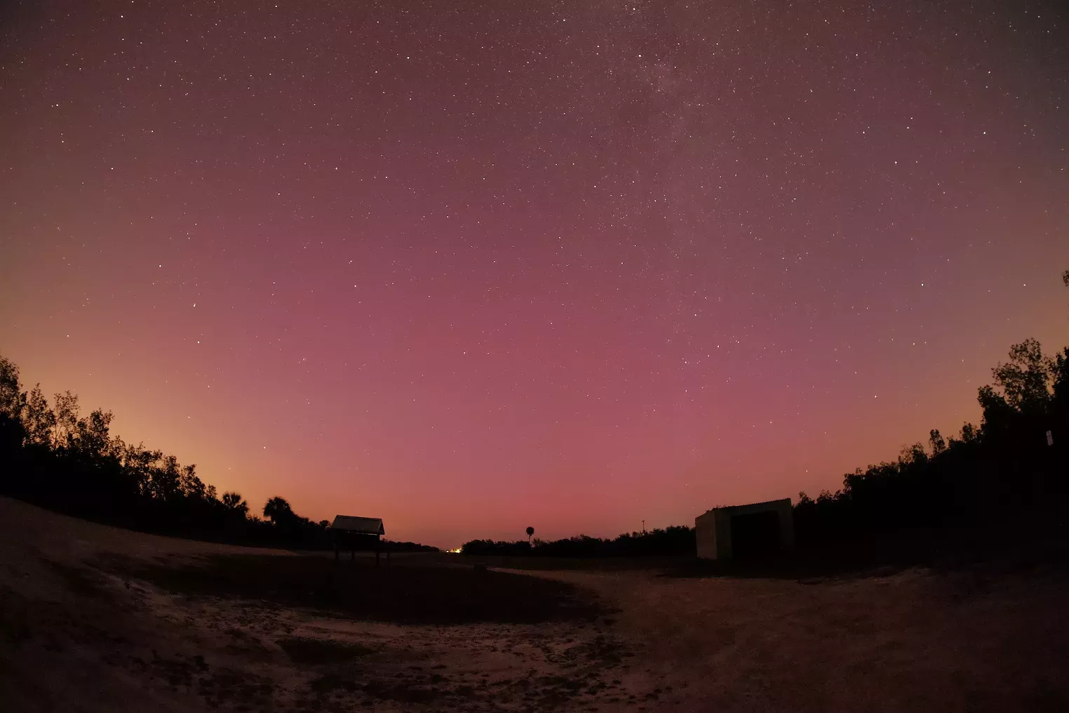 Photos South Florida Northern Lights Captured During Solar Storm