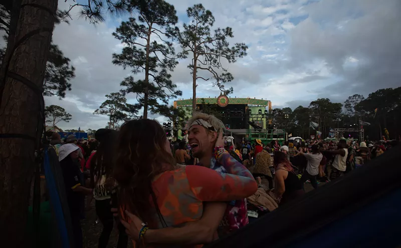 Image: Okeechobee 2020 Day Four: Mumford &amp; Sons, Ellen Allien, Glass Animals, and Others