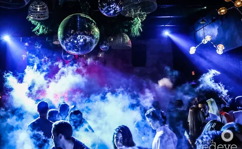 Image: ¿Otra Vez? Former Sidebar Space Is Rebirthed as La Otra