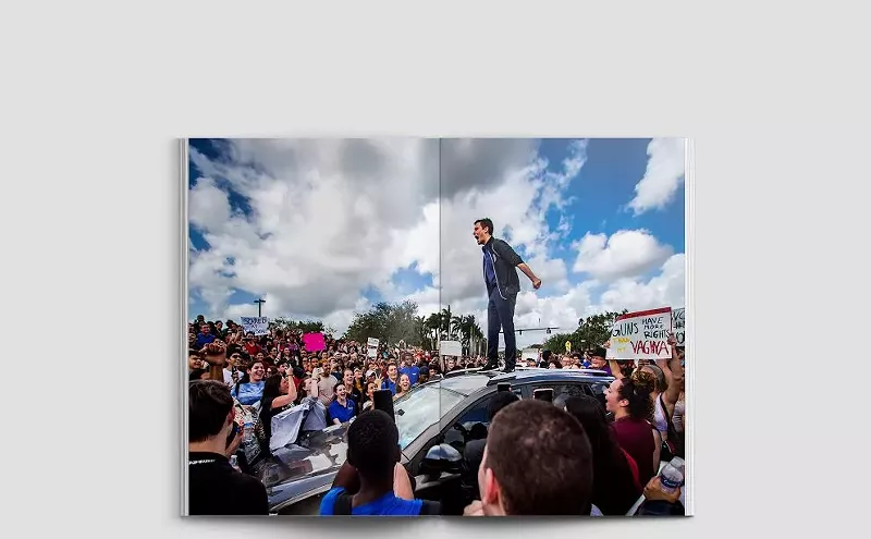 Image: Photojournalist Ian Witlen Documents the #NeverAgain Movement at His Parkland Alma Mater