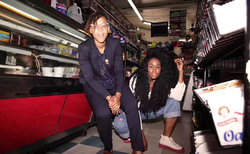 Image: Queer Women's Group This Girls Lunchbox Offers Space, Acceptance, and Snacks