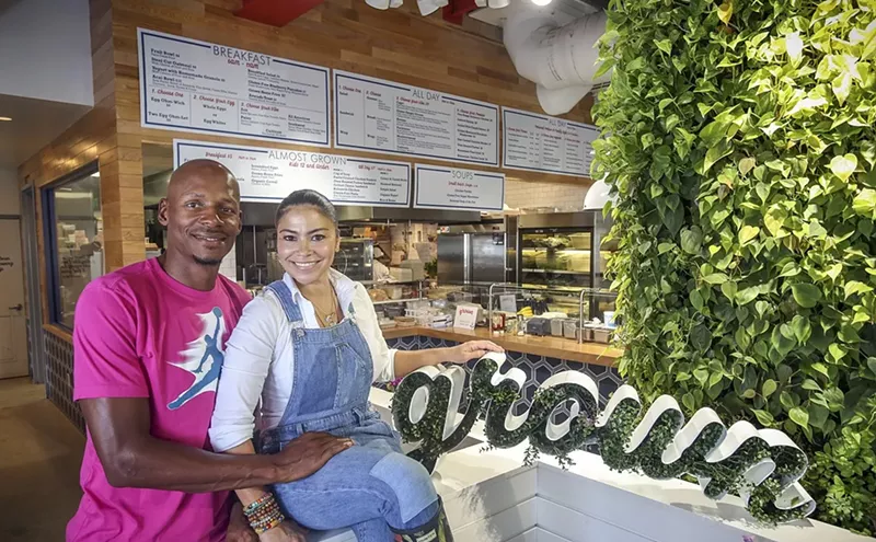 Image: Ray and Shannon Allen Open Grown Inside Walmart