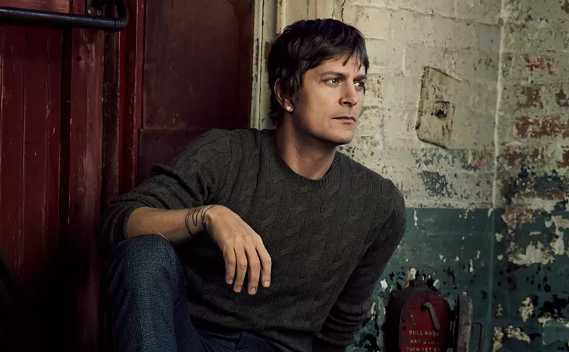 Image: Rob Thomas Navigates a Modern Rockless World With Ease