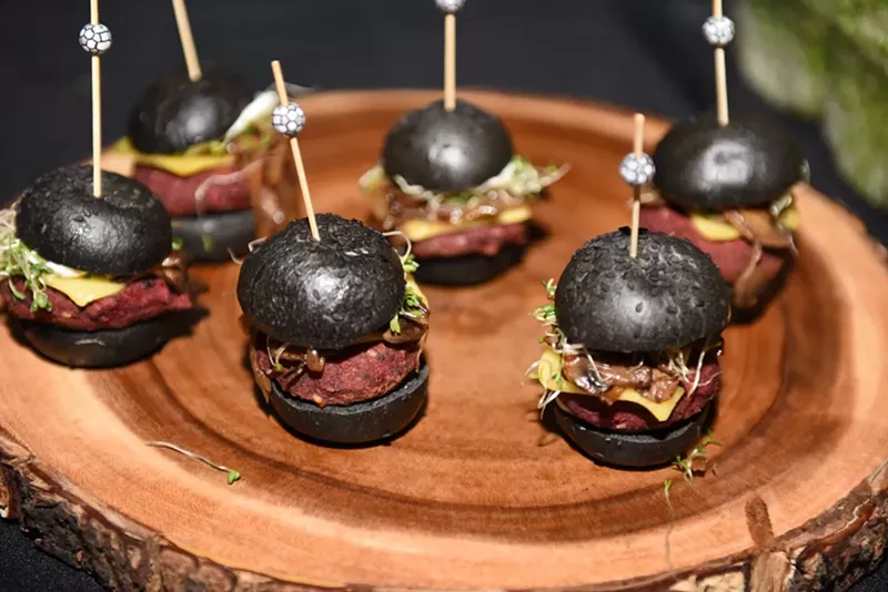Image: See more photos of the plant-based Burger Battle.