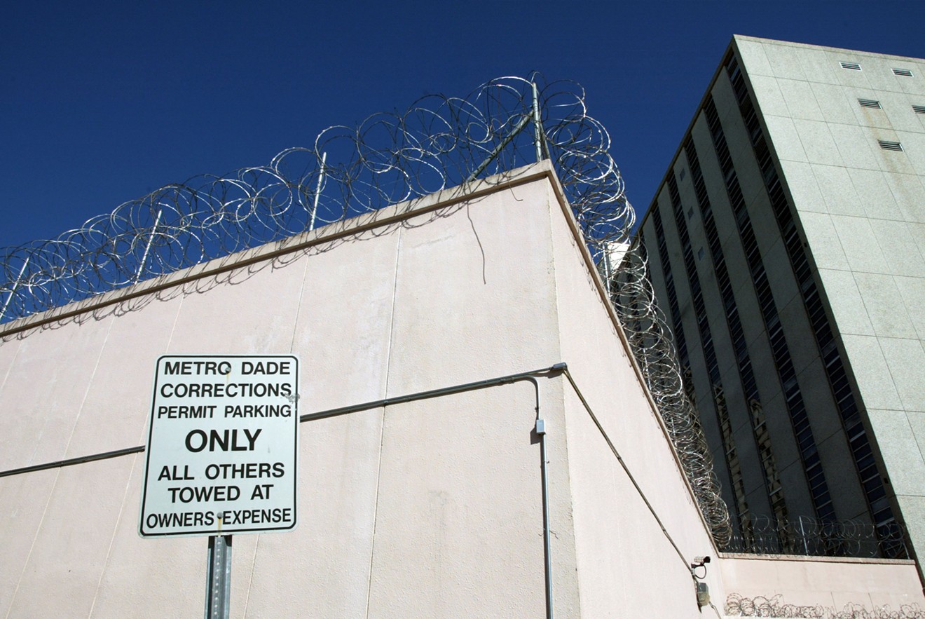Federal oversight was supposed to improve jail conditions. Four U.S. senators say it fell short.