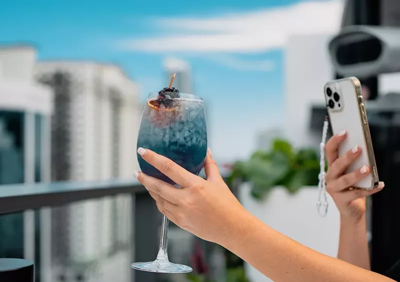 Image: Cocktails and views at Rosa Sky Rooftop