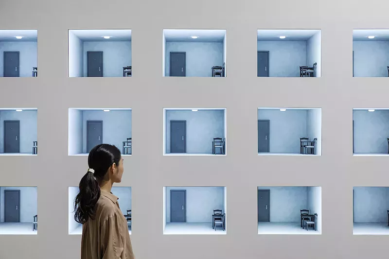 Image: Leandro Erlich, The Room, 2006-18.