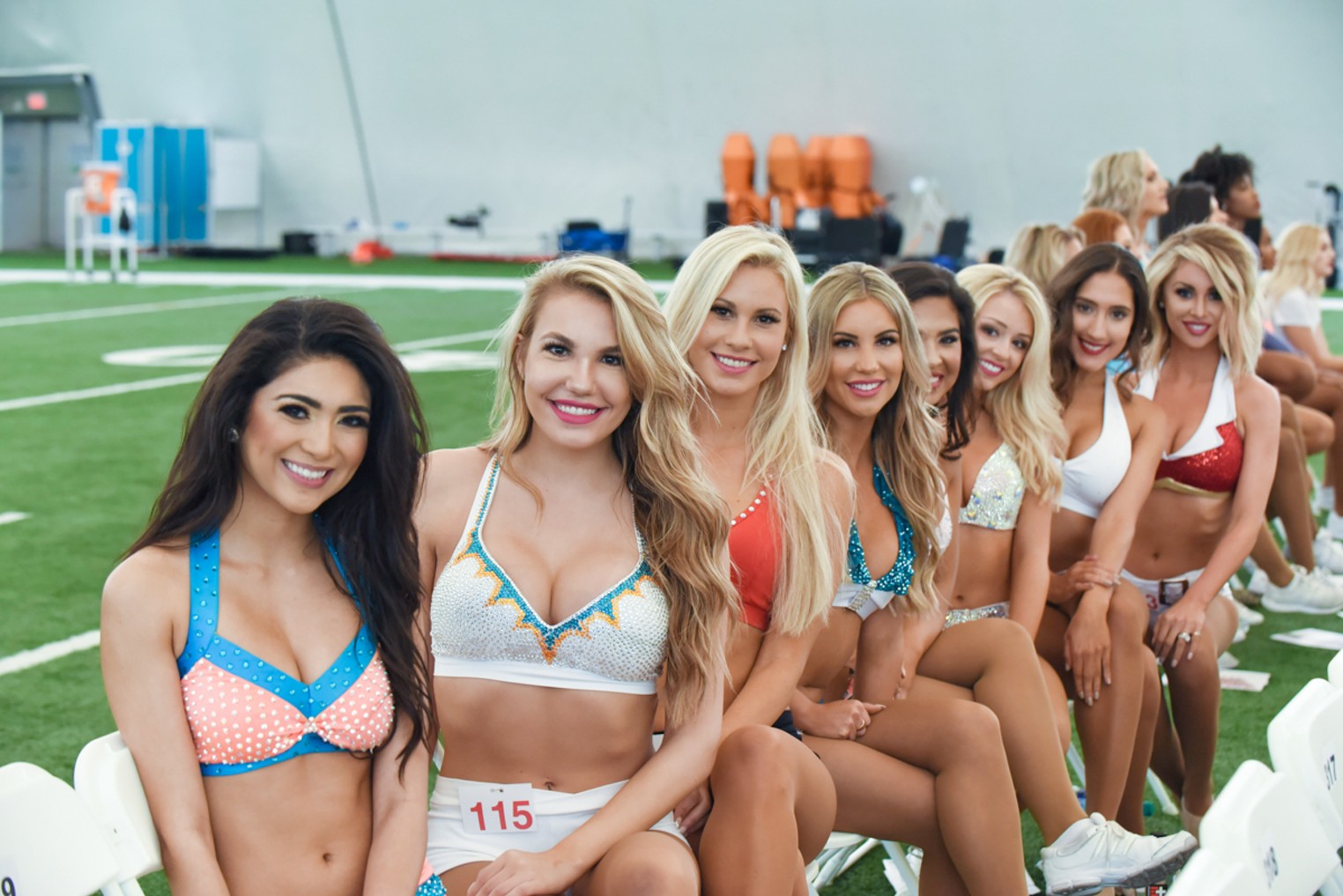 Big turnout for 2017 Miami Dolphins cheerleader auditions 