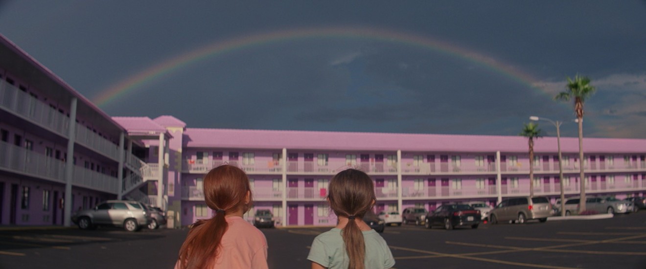 In The Florida Project, Sean Baker’s follow-up to Tangerine, the breakouts are the kids who dash about a touristy strip of Florida frontage road not far from Orlando’s Disney World.