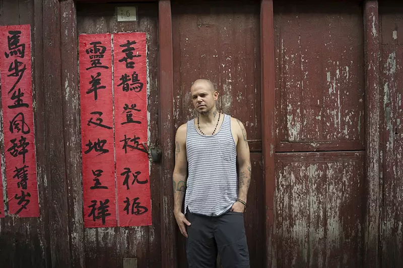 Image: Thursday: Residente.