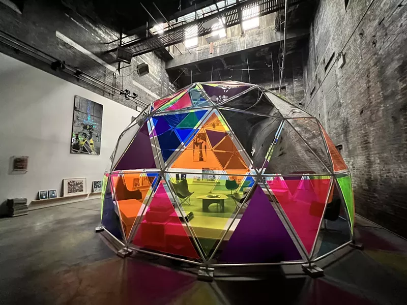 Image: Tomas Vu: The Man Who Fell to Earth, installation view at The Boiler, NYC 2022.