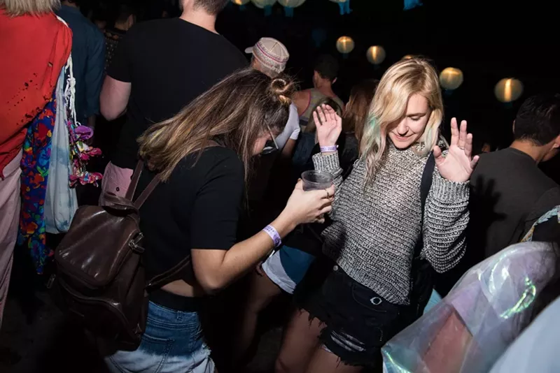 Image: Here's to partying in the 305.