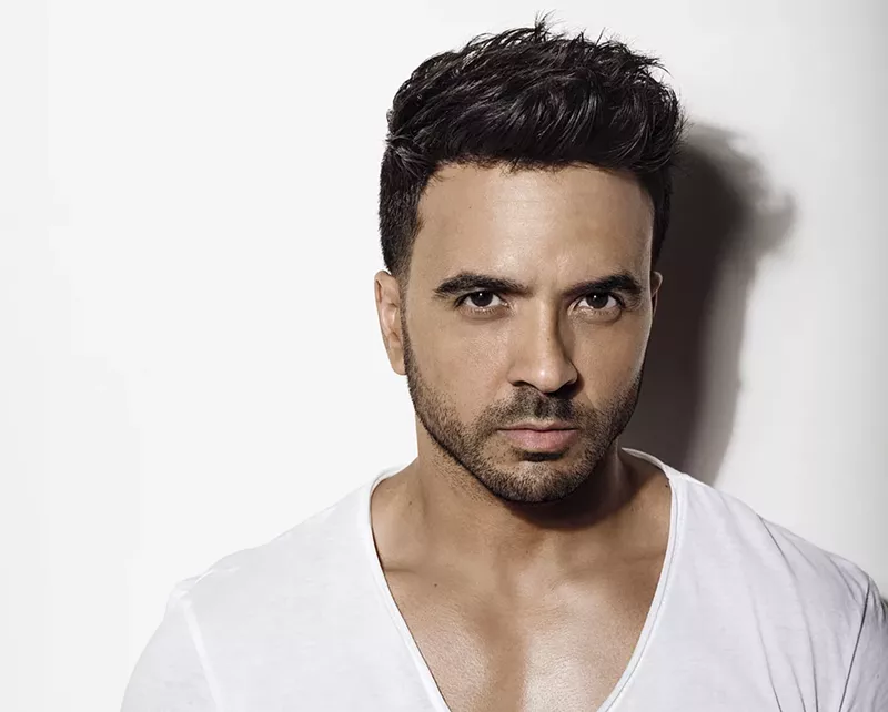 Image: Friday: Luis Fonsi.