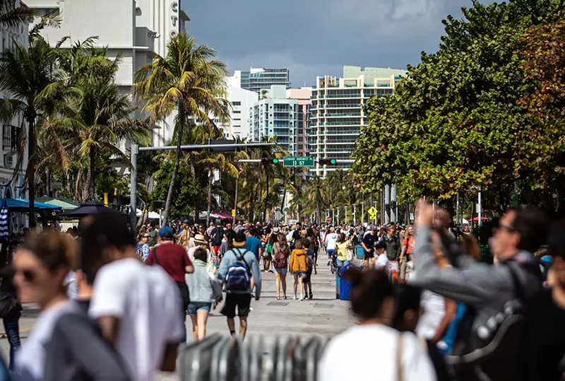 Image: Imagine Ocean Drive like this every day.