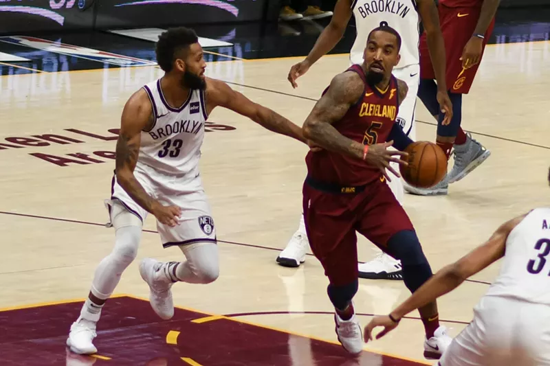 Image: J.R. Smith (right)