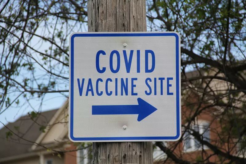 Image: It's a sign.