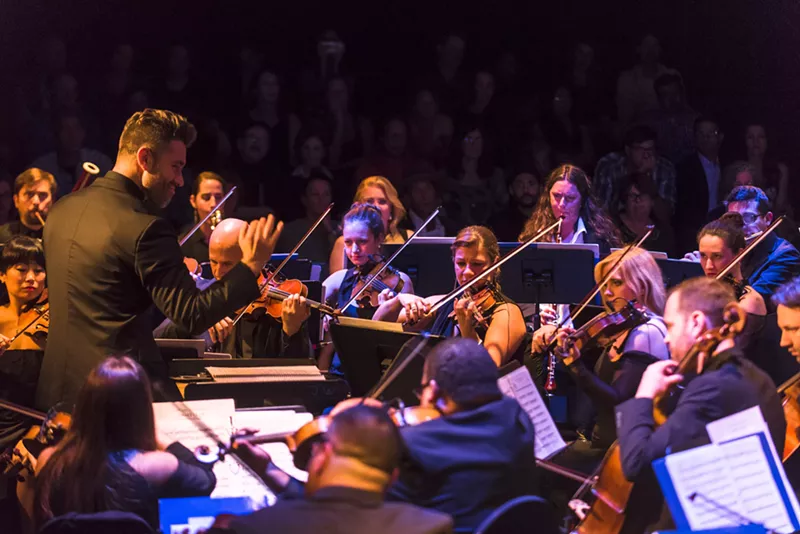 Image: Jacomo Bairos conducts Miami's own Nu Deco Ensemble.