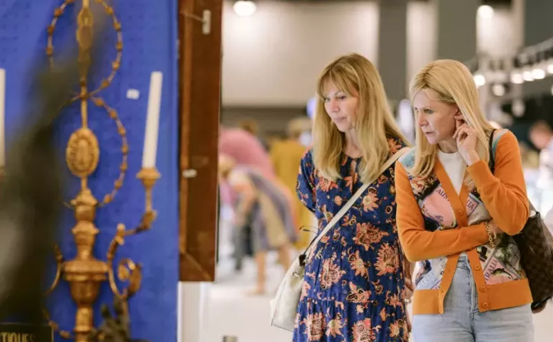 Image: The Original Miami Beach Antique Show Welcomes Newbies and Experts Alike