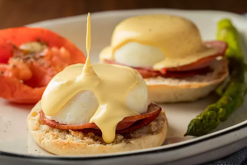 Image: Benedicts at La Boulangerie Boul'Mich.