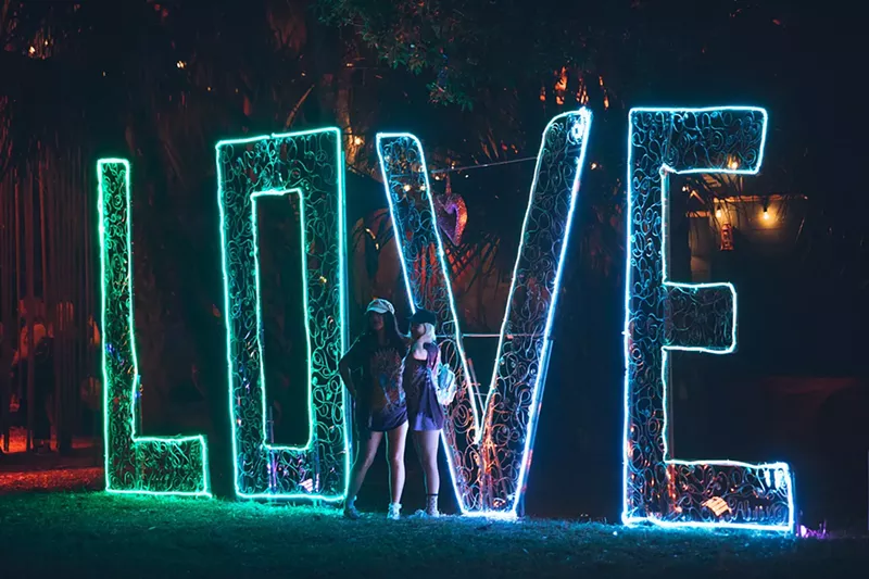 Image: It's all love at Okeechobee.