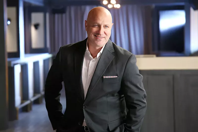 Image: Tom Colicchio is leaving the Beach.