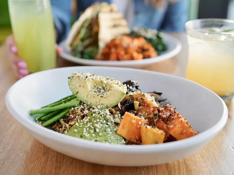Image: True Food Kitchen's ancient grain bowl includes all levels of the anti-inflammatory food pyramid.
