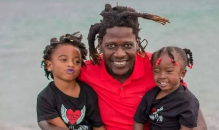 Barry Gedeus (center) was shot to death by Fort Lauderdale police Officer Robert Morris. - PHOTO BY ALEXIS ROSS