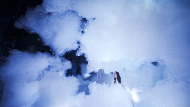 TeamLab’s "Massless Clouds Between Sculpture and Life" - PHOTO COURTESY OF PACE GALLERY
