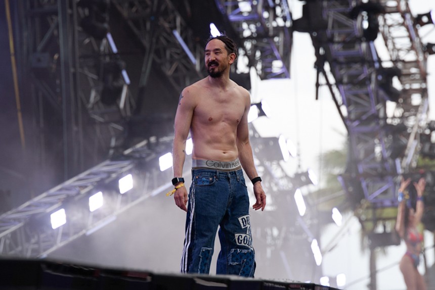 Steve Aoki shirtless on stage at Ultra
