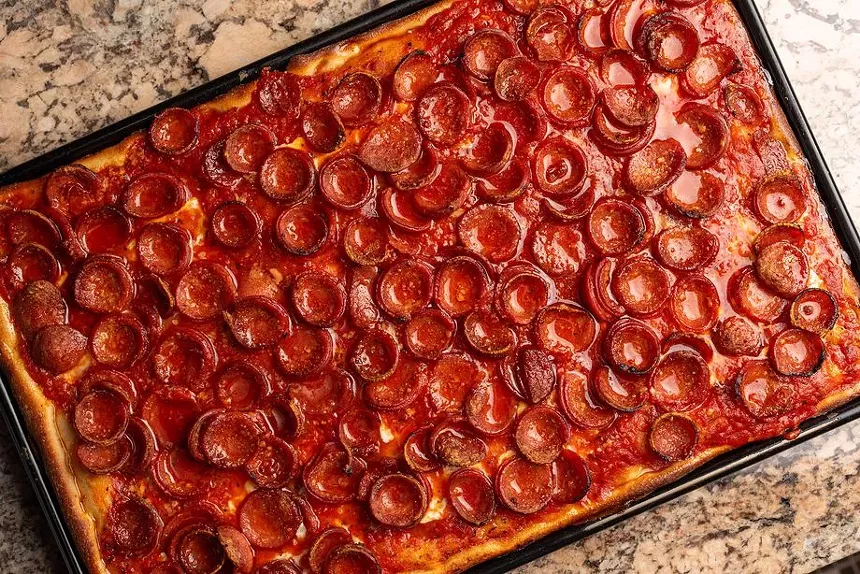 Pizza with pepperoni