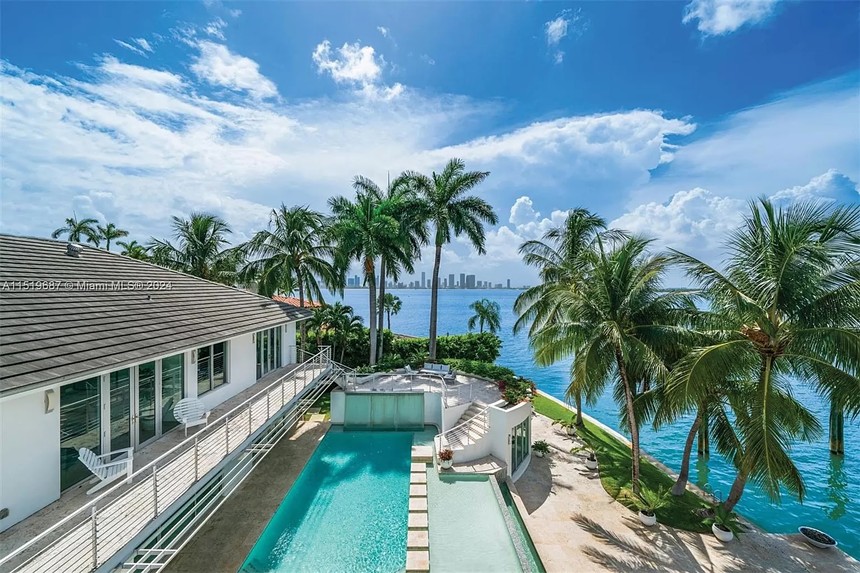Backyard of Miami Beach mansion