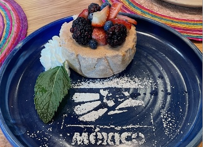 a dessert that says "Mexico"