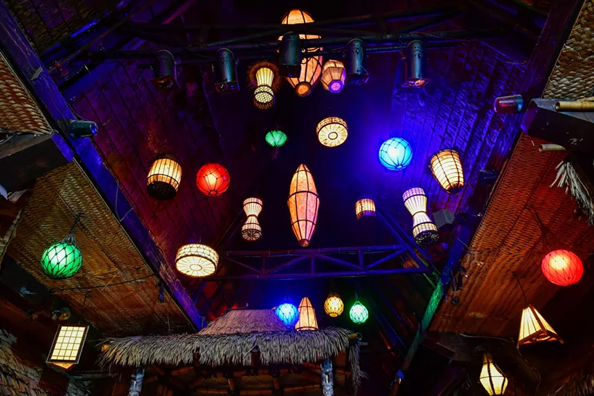 hanging lights