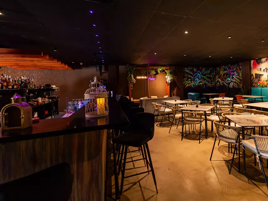 bar room