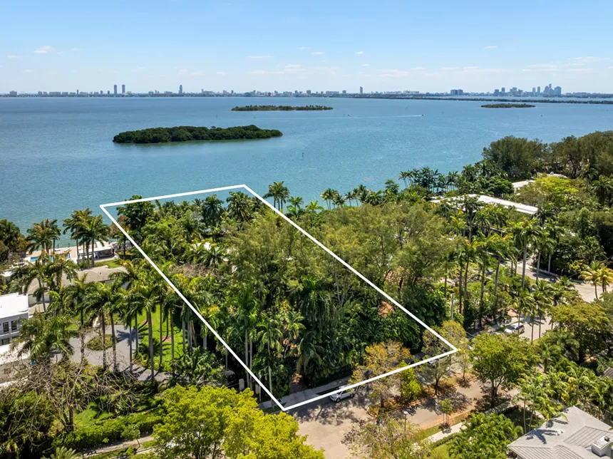 The plot of land the home sits on. It is on the bay.