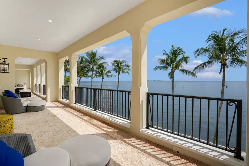 Outdoor terrace overlooking the bay