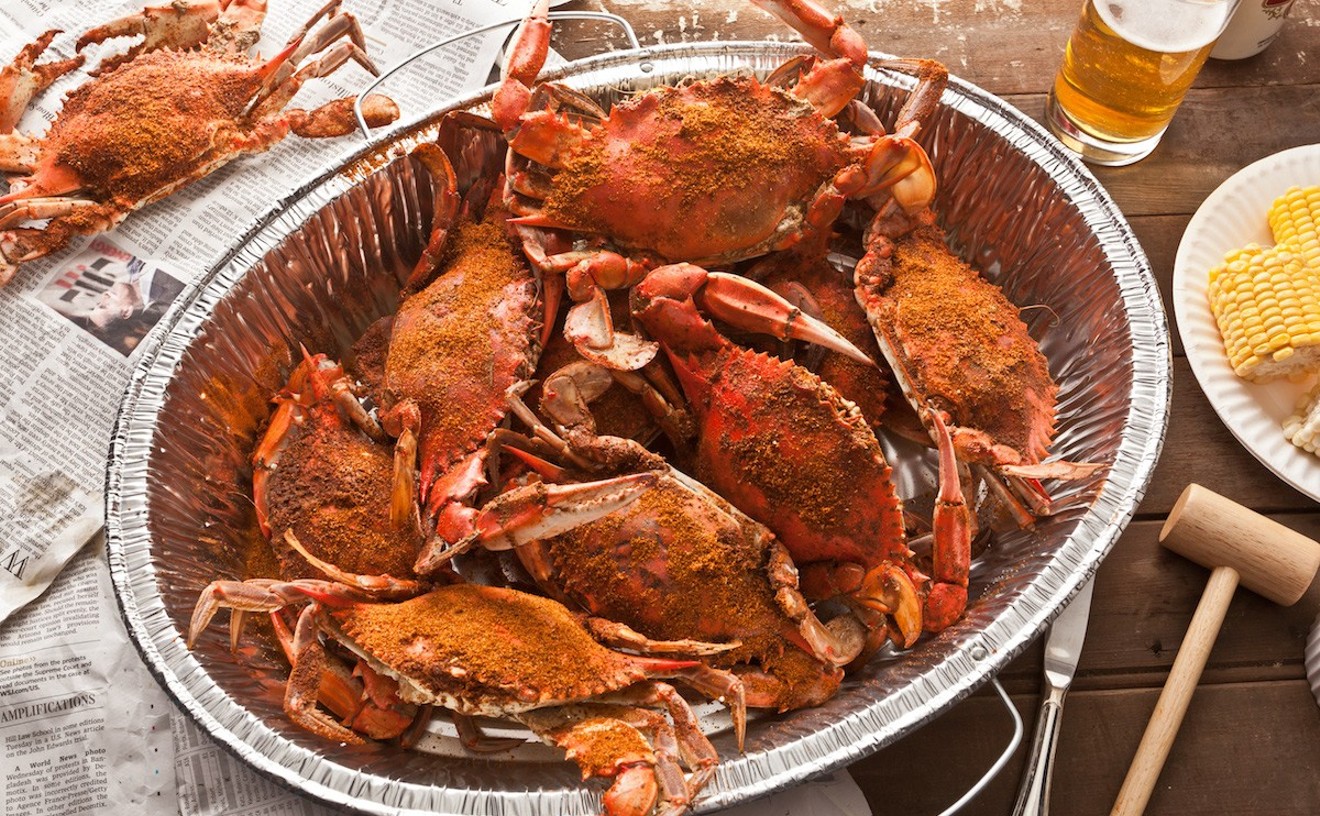 30377 Steamed Blue Crabs ?cb=1662567135