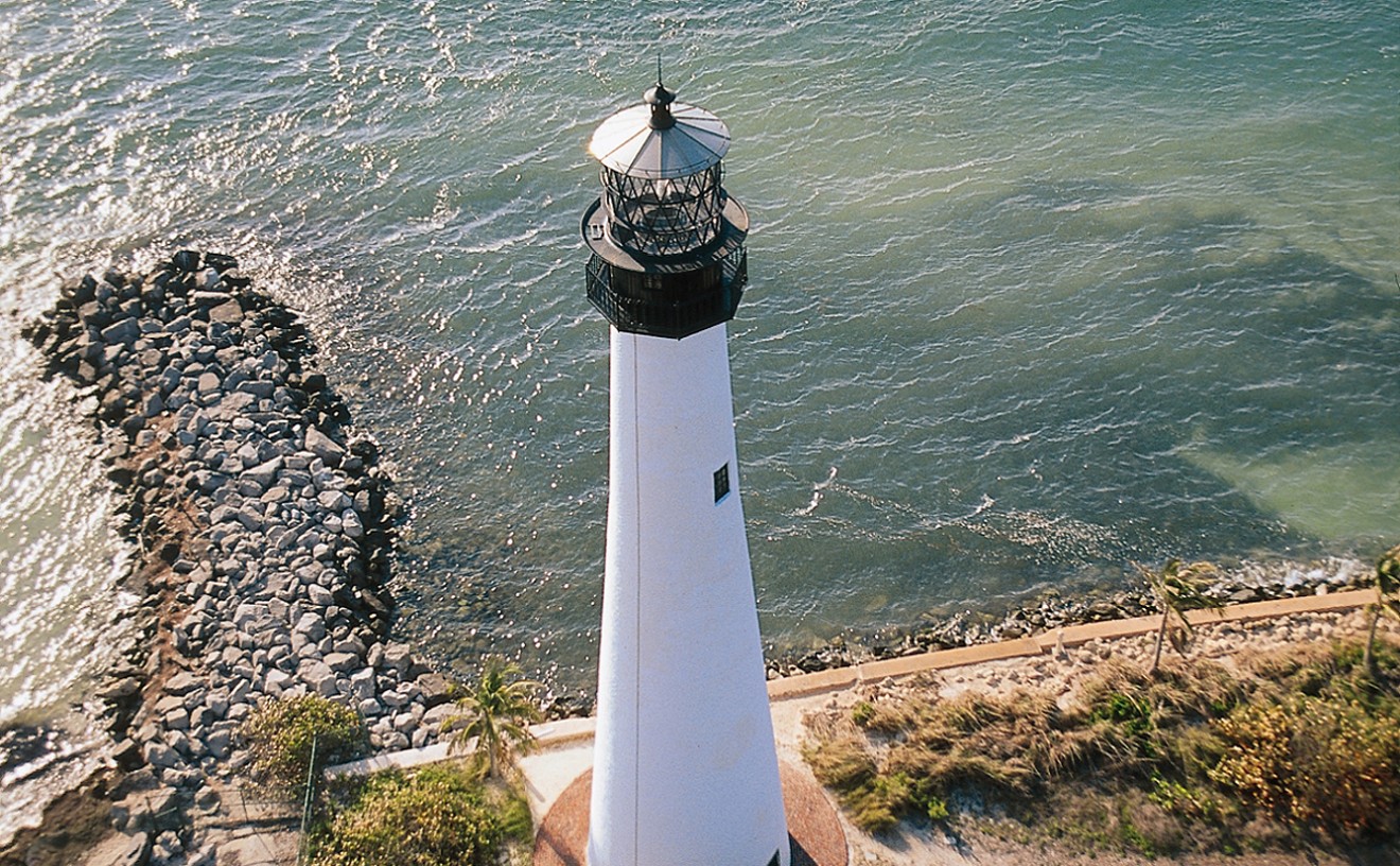 bill_baggs_cape_florida_lighthouse.jpg