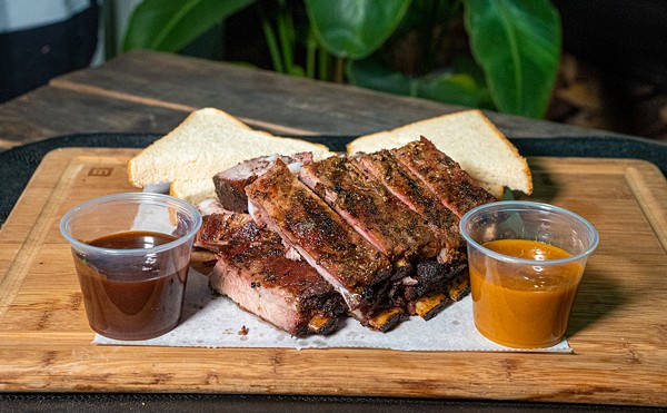 New Restaurants to Try This Week: Bo Legs BBQ, Calista Greek Taverna, and Dale Street Food