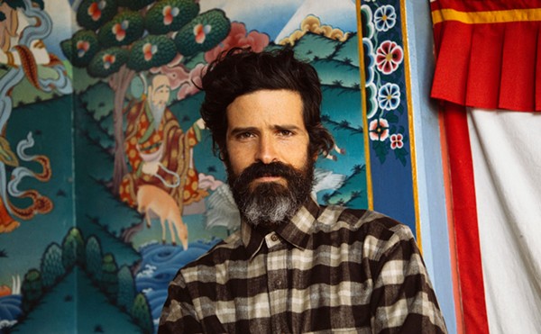Devendra Banhart Hasn't Been Freaky or Folky in a Long Time