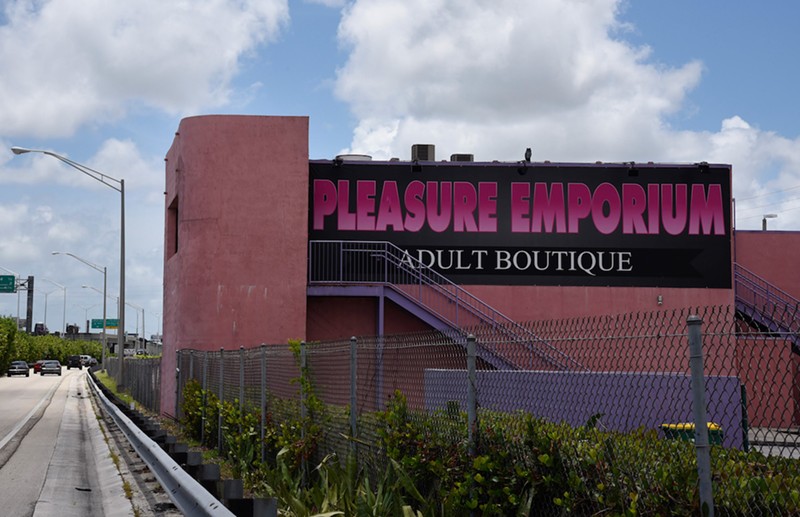 gay sex club in florida