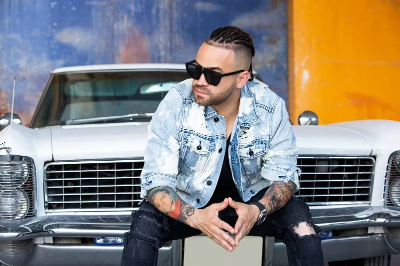 Things to Do in Miami: Nacho at LIV Nightclub Miami and Cafe Iguana ...