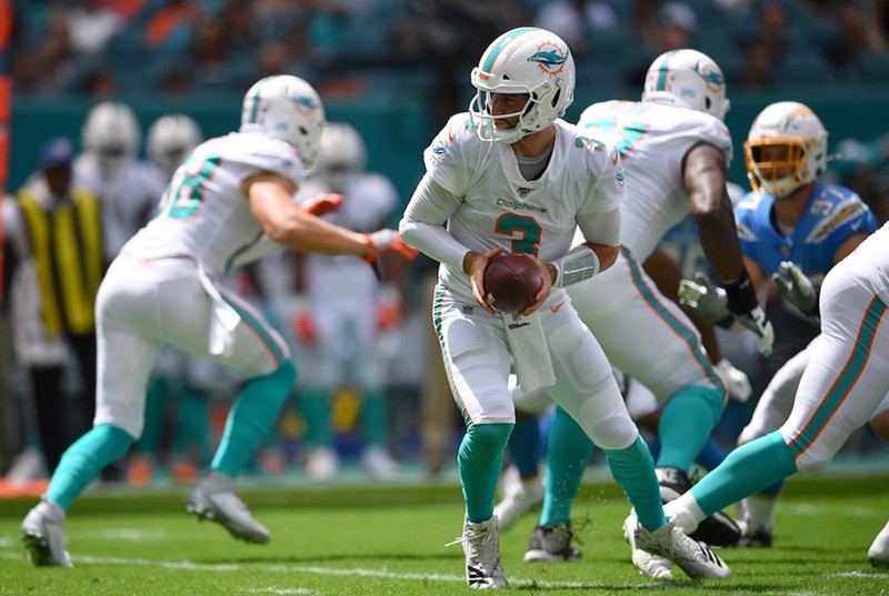 A Fan Missed His Jumbotron Marriage Proposal at a Miami Dolphins Game