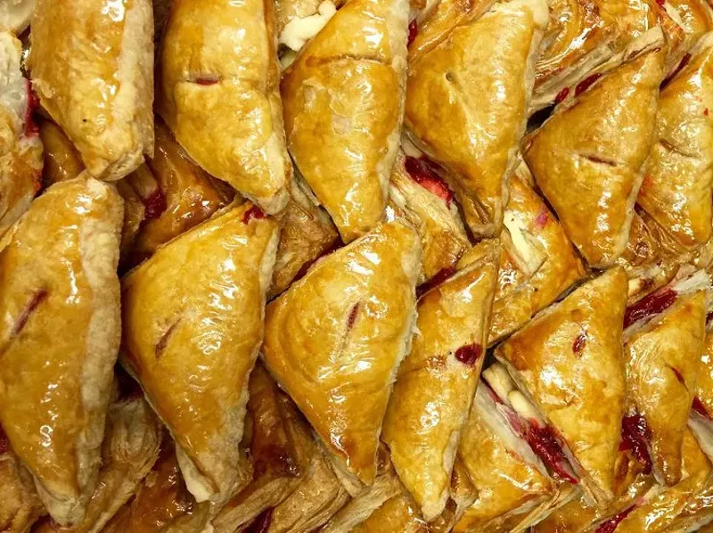 Vicky Bakery Miami Offers Pastelito Delivery for Valentine's Day Miami New Times