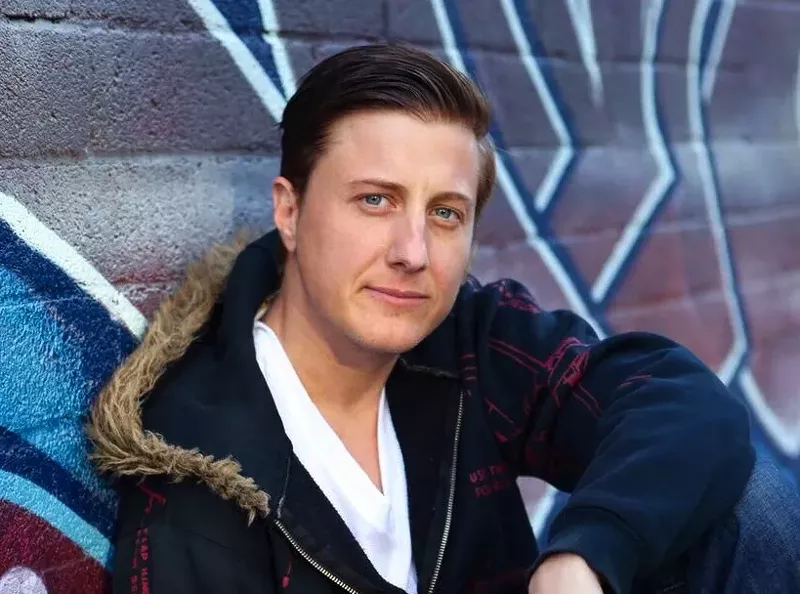 Scott Turner Schofield's How to a Man in 127 Easy Steps Takes