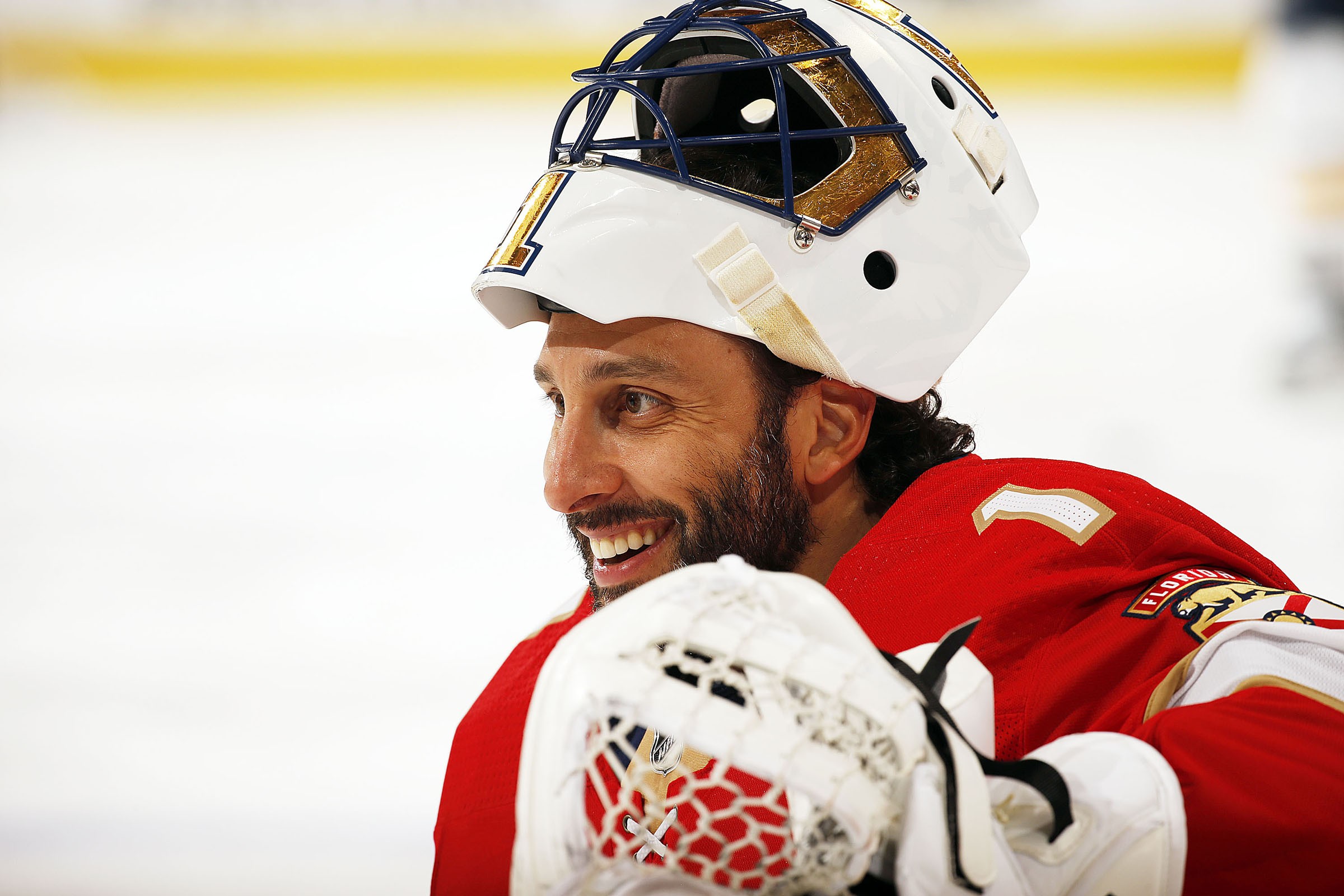 Roberto Luongo to become first Florida Panthers player to have his