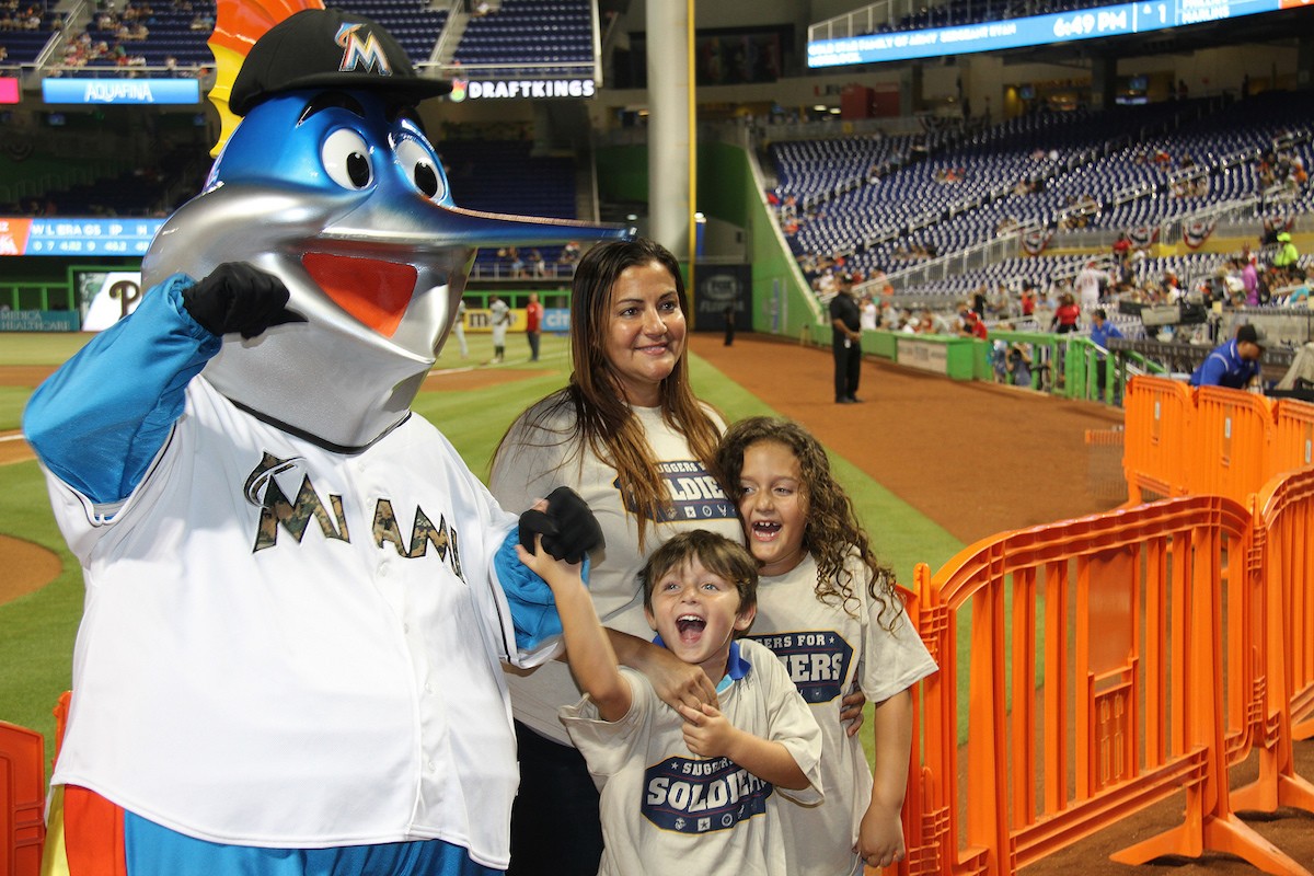 Billy the Marlin with Miami Marlins Honorees Aug. 2014 