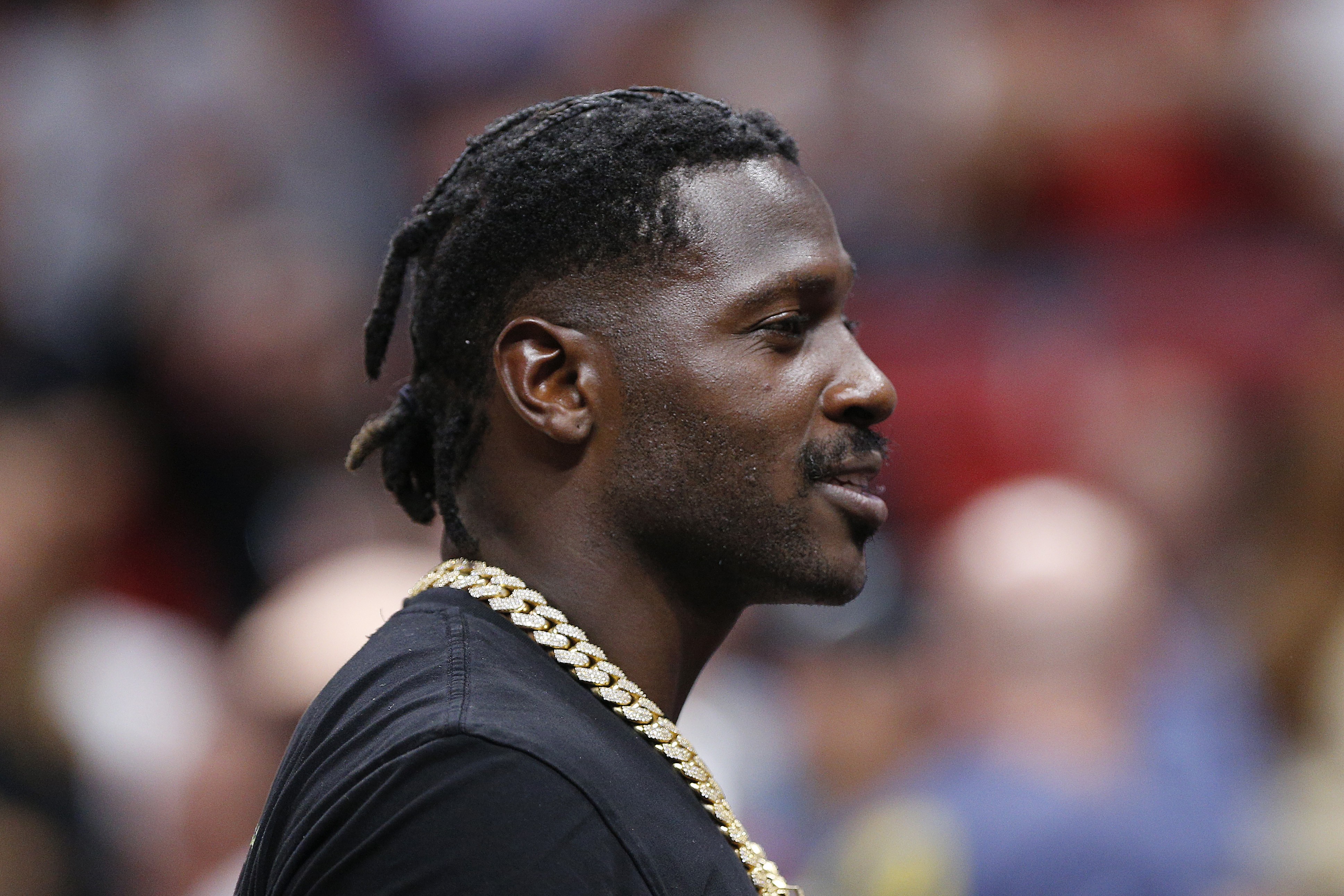 Antonio Brown 'throws bag of penis-shaped sweets at ex-girlfriend